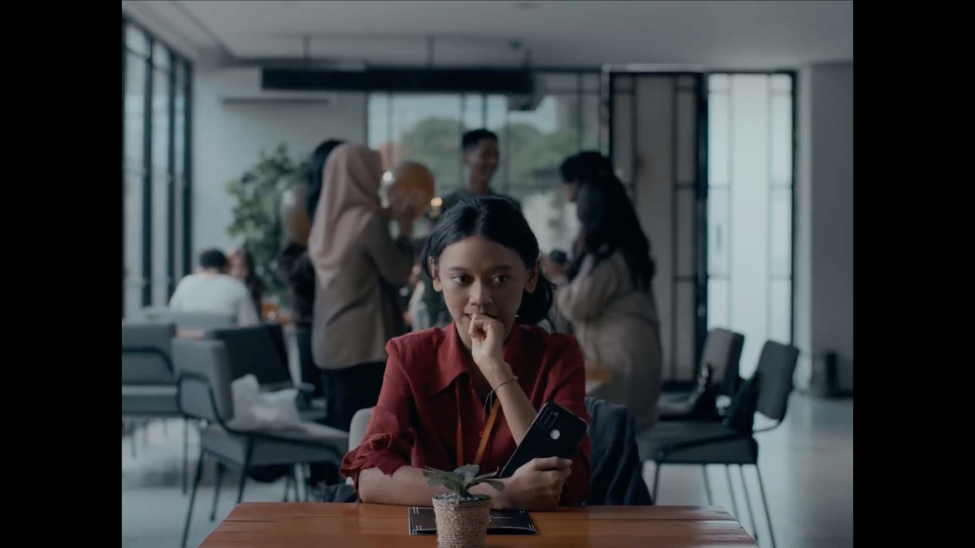 Sunyi, Sepi, Sendiri