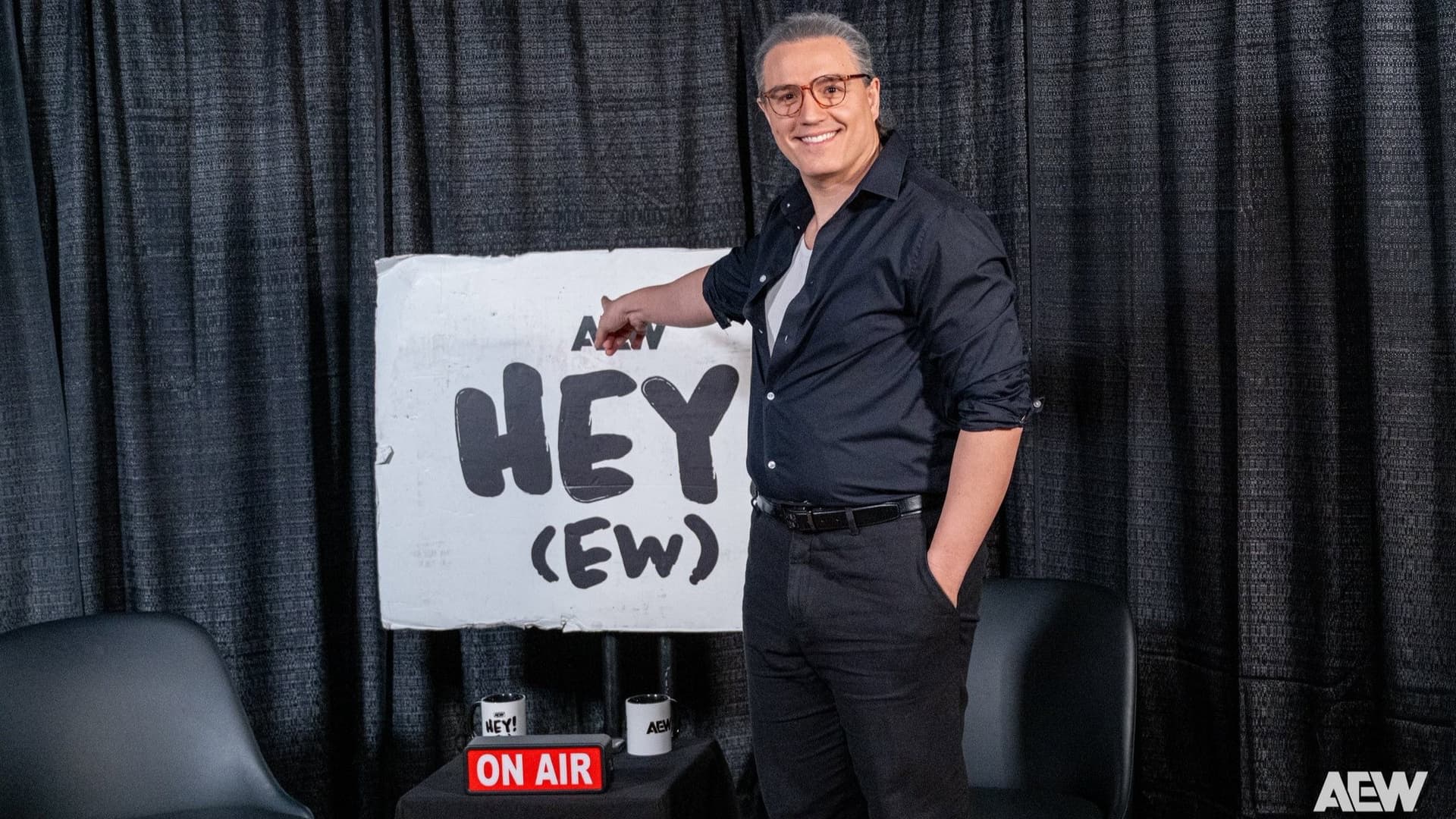 Hey! (EW)