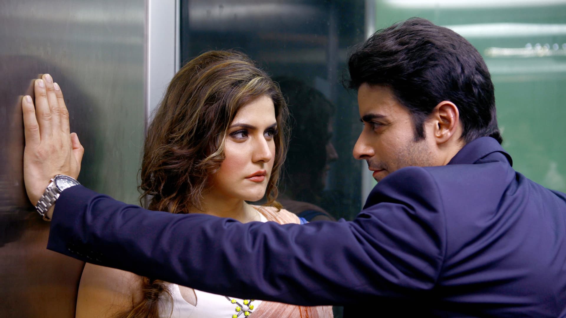 Aksar 2